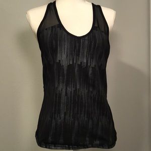 LULULEMON WORKOUT TOP
